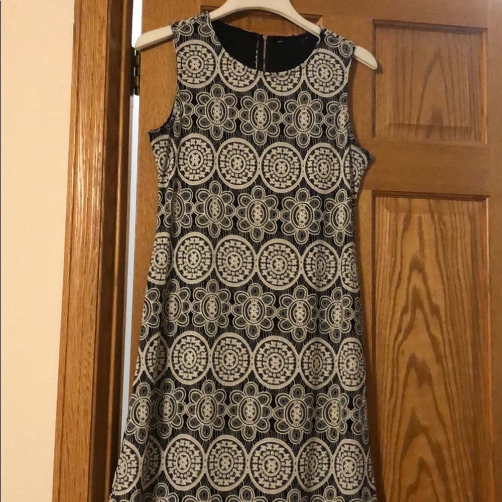 Adorable black and white tank dress